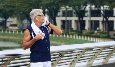 <span class="text-primary">CURARSI CON L'ATTIVITÀ FISICA</span>